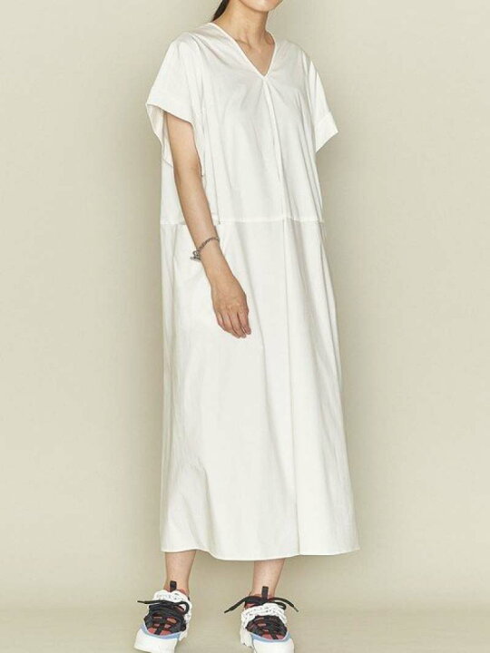 楽天市場】【SALE／50%OFF】＜ASTRAET(アストラット)＞Vネック C/FL 