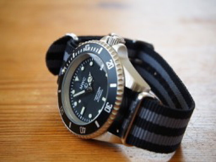 ♢即購入OK♢(❁ᴗ͈ˬᴗ͈)30m防水OHSENミリタリー腕時計デジアナ黒赤 通販