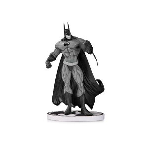 DC Collectibles Batman: Black  White: Batman by Simon Bisley Second Edition Statue [sAi] 