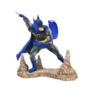 DIAMOND SELECT TOYS DC Gallery: Batman (Classic Version) PVC Figure, Multicolor 