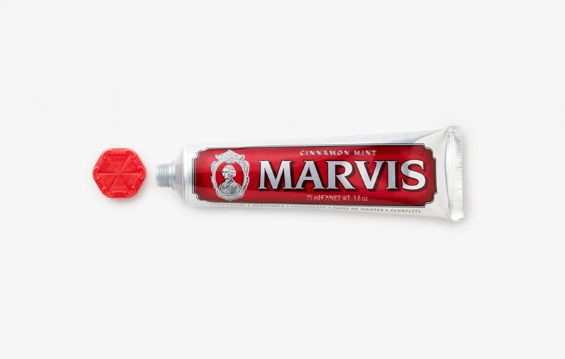 【公式ストア】MARVIS シナモン・ミント 75mlシナモンミント 歯磨き 歯磨き粉 歯みがき ホワイトニング効果 marvis マービス  歯垢 除去 息 ブラッシング UPPER HOUSE ・ MARVIS