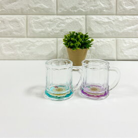 【祝い プレゼント ギフト2個1セット】白花 お花入り 韓国 取っ手付き 焼酎グラス お酒 チャミスル ガラスコップ 韓国雑貨 おしゃれグラス インテリア雑貨