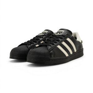 �A�f�B�_�X �X�[�p�[�X�^�[ 82 �S�A�e�b�N�X adidas SUPERSTAR 82 GTX KI7819