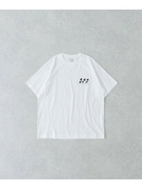 【SALE／55%OFF】GGG Art Graphic Print T-shirts URBAN RESEARCH アーバンリサーチ トップス カットソー・Tシャツ ブラック ホワイト【RBA_E】【送料無料】[Rakuten Fashion]