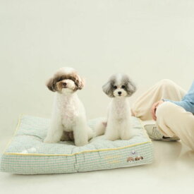 ※予約販売【ol1dog】 うちの子チェッククッションベッド 韓国 ブランド かわいい おしゃれ プレゼント 小型犬 うちの子グッズ うちの子 NEW クッション 犬 猫 雨 ペット用品
