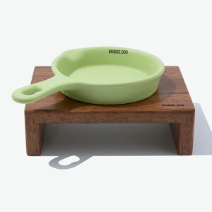 即納【BRIDGE.DOG】BRIDGE MINI PAN(GREEN) 韓国 犬用品 ドッググッズ フードウェア 犬お皿 フードボウル 餌皿 水飲み 給水器 猫用品