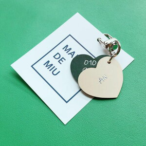 \̔ymaison de miuzHeart Leather Name Tagi2j ؍ uh 킢  v[g ^ obO qD ̎qObY ̎q ^I l[^O UObY NEW  z_[
