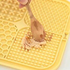 [yBITE MEzBite Me Silicone lick mat ؍ uh 킢  v[g ^  }bg pi NEW H  ybgpi
