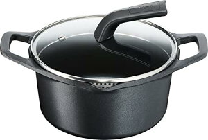 ティファール 両手鍋 20cm 鋳物なのに軽くて使いやすい IH ガス火対応 PFOAなどの有害物質不使用 こびりつきにくさ長持ち キャストライン アロマ プロ シチューポット ブラック E25144