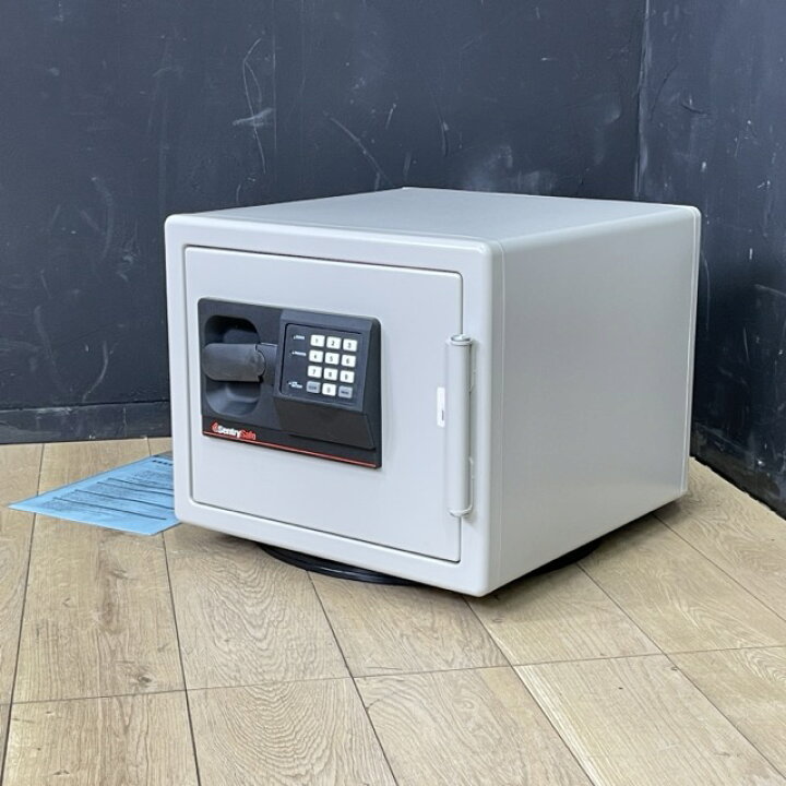 楽天市場】セントリー 耐火金庫 【中古】 Sentry Safe SB0507 テンキー 