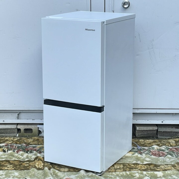 ☆中古￥15,800！Hisense 135㍑2ドア冷蔵庫 家電 2021年製 HR-D1304型 