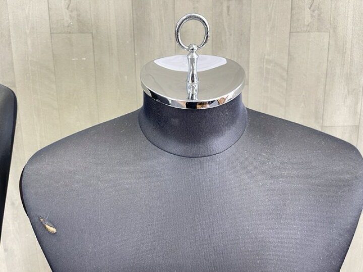 楽天市場】トルソー2体セット【中古】男性用 ブラック 木製台座 高さ 