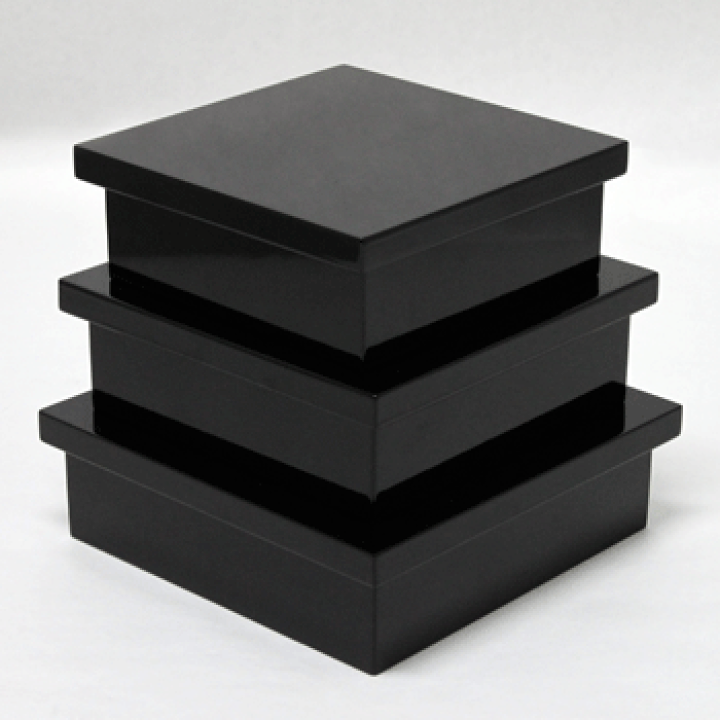 漆塗り三段重箱 黒　切溜 正方形 ３段 セット 入子 漆器 重箱 漆塗り三段重箱 黒 切溜 正方形 3段 セット 入子 漆器 重箱