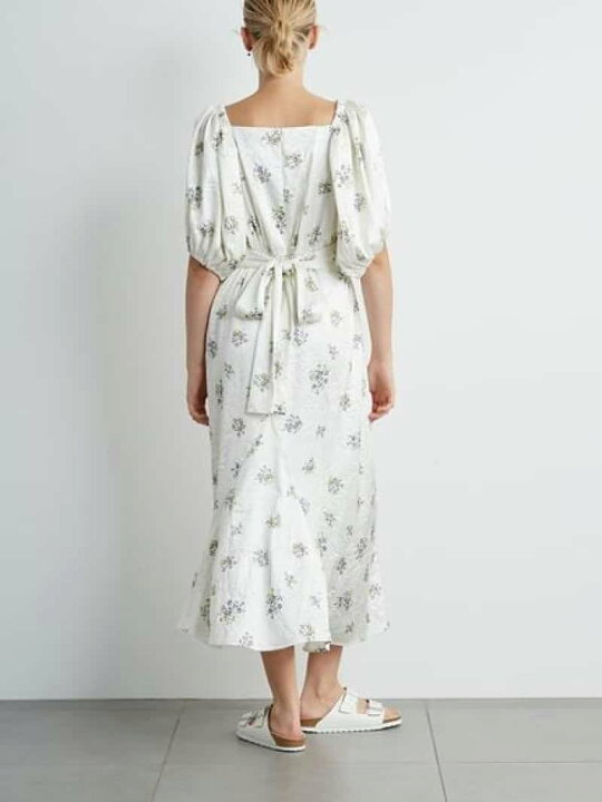 楽天市場】【SALE／50%OFF】フラワープリントオフショルダーワンピース 