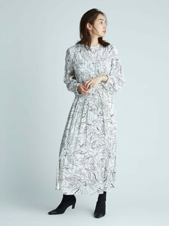楽天市場】【SALE／50%OFF】シャーリングプリントロングワンピース 