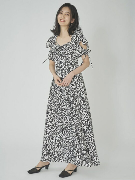 楽天市場】【SALE／50%OFF】スリーブデザインスクエアネックワンピース  