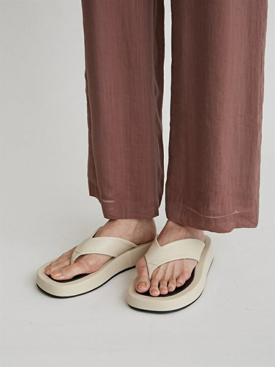楽天市場】【SALE／50%OFF】ボリュームソールトングサンダル Mila Owen 