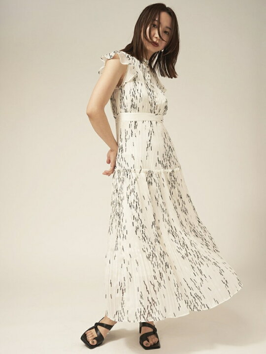 楽天市場 シフォンプリーツプリントワンピース Fray I D フレイ アイディー ワンピース ロングワンピース マキシワンピース ホワイト ブラック ネイビー 送料無料 Rakuten Fashion Usagistore Usagionline公式ストア