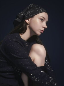 �ySALE�^50%OFF�z�G�g���[���X�J�[�t FRAY I.D �t���C �A�C�f�B�[ �t�@�b�V�����G�� �}�t���[�E�X�g�[���E�l�b�N�E�H�[�}�[ �u���b�N �x�[�W���yRBA_E�z[Rakuten Fashion]