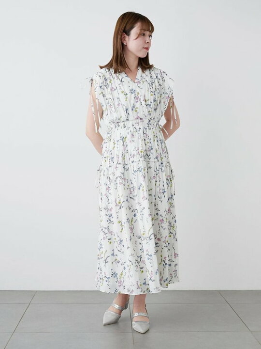 楽天市場】【SALE／50%OFF】プリントリボンノースリーブワンピース  