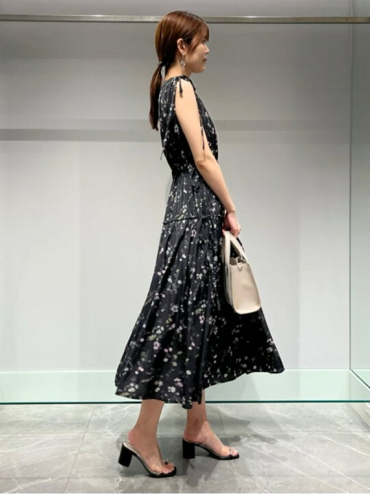 楽天市場】【SALE／50%OFF】プリントリボンノースリーブワンピース  