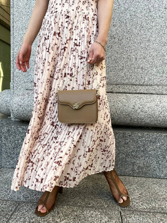 楽天市場 プリントプリーツワンピース Snidel スナイデル ワンピース ロングワンピース マキシワンピース ベージュ ピンク 送料無料 Rakuten Fashion Usagistore Usagionline公式ストア