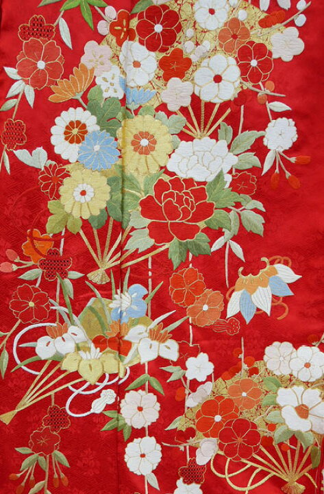 楽天市場】特選品 手刺繍振袖 四季花文 赤色 f-541 尾峨佐染繍 古典柄 