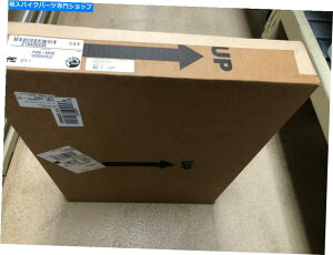 Windshield BR219400435���߉\�Ȕr�o�t�����g�K���X�X�p�C�_�[RT BR219400435 Adjustable vented windshield Spyder RT�y���s�A���i�z
