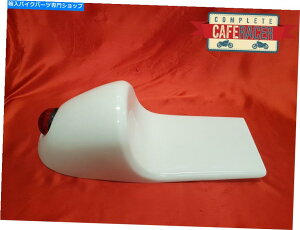 V[g ̒~CgtĂLuptonX^C̃KX@ۂ̃JtF̃[T[̍ LUPTON STYLE FIBREGLASS CAFE RACER SEAT WITH STOP LIGHT IN WHITE