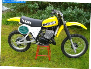 V[g }nYZ250 YZ465 G / H 1980/81VV[gtH[ƃJo[cCVbNre[WNOS Yamaha YZ250 YZ465 G/H 1980/81 new seat foam and cover twinshock vintage nos
