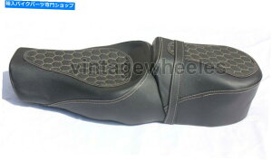 V[g CGtB[hC^[Zv^[650cĉ߂̐VfANbVV[gX[p[[EFuX^C New Dual Cushioned Seat Super Low Web Style For Royal Enfield Interceptor 650cc