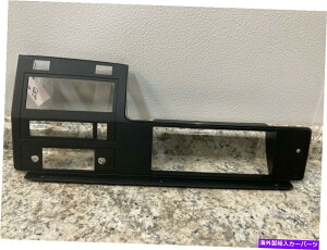 p[c _bVNX^WITEhgpl1981-1984 VWETMB 175857061 Dash Cluster radio surround trim panel 1981-1984 VW rabbit. 175857061