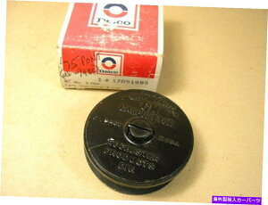 �G���W���J�o�[ 1975�r���C�b�N400�G���W���̒Y�������J�o�[�t���R�C��nos�A17051995 1975 Buick All with 400 Engine Carb Cover with Coil NOS, 17051995�y���s�A���i�z