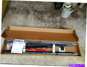 ルーフキャリア NOS 1995-1998 FORD WINDSTARアクセサリー荷物ラックキャリアキットOEM NOS 1995-1998 Ford Windstar Accessory Luggage Rack Carrier Kit OEM