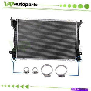 Radiator tH[hNErNgAJ[^EJ[4PCSICz[XNṽWG[^[ Radiator For Ford Crown Victoria Lincoln Town Car with 4pcs Oil Hose Clamps