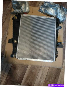 GWJo[ 1997ÑtH[hW[2̃RAWG[^[ Two Core Radiator for 1997 Ford Ranger