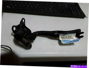 hinge }c_3 2004-09Bt[hqWB OEMiԍFB32H 52 420A Mazda 3 2004-09. Left hood hinge. OEM Part number: B32H 52 420A