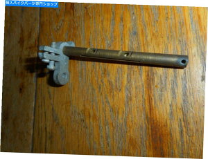 Carburetor �C���hNOS 1940�`�[�tDLX130�X�J�E�g�V�u���[�L���u���^�[�X���b�g���V���t�g100189 Indian NOS 1940 Chief DLX130 Scout Shebler Carburetor Throttle Shaft 100189�y���s�A���i�z
