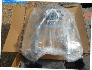 Windshields Nos Polaris Lock and Ride Windshield Victory 2876372-01 NOS Polaris Lock and Ride Windshield Victory 2876372-01�y���s�A���i�z