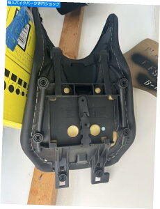 Seats BMW R1200R 15ȏ̃V[g bmw r1200r 15+ high seat