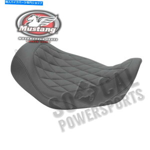Seats 06�n�[���[FXDBI�F�}�X�^���O���C�h�g���b�p�[�\���V�[�g - �_�C�������h�p�^�[��76704 06 HARLEY FXDBI: Mustang Wide Tripper Solo Seat - Diamond Pattern 76704�y���s�A���i�z