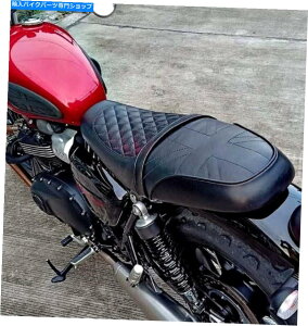 Seats T100�p��Triumph Seat�iReal Leather�j�ATreet Twin�AT120�ɂ̓x�[�X�A���j�I���W���b�N���܂܂�܂� TRIUMPH SEAT(Real Leather) for T100,treet Twin,T120 include Base,Union Jack�y���s�A���i�z