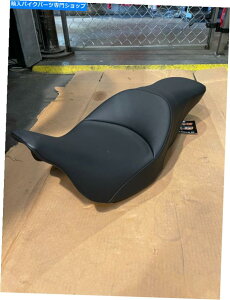 Seats 08010543 Saddleman Pro�c�A�[2�A�b�v�V�[�g 08010543 SADDLEMAN PRO TOUR 2-UP SEAT�y���s�A���i�z