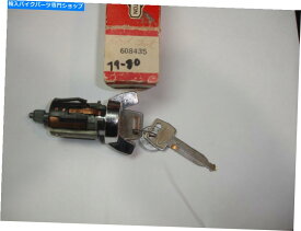 Switches NOS 1979-1980 B＆Sボックスにキーを備えたフォードトラックイグニトンスイッチ。 NOS 1979-1980 Ford TRUCK igniton switch with keys in B&S box.