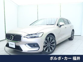ボルボ V60 アルティメット B4 [中古] 禁煙車 AT