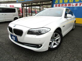 5シリーズ 528i（BMW）【中古】 中古車 セダン ホワイト 白色 2WD ガソリン