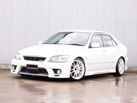 トヨタ アルテッツァ RS200 Zエディション [中古] 保証期間あり 2ヶ月 MT