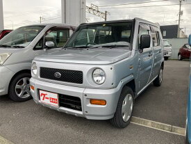 ネイキッド Gパッケージ（ダイハツ）【中古】 中古車 軽自動車 ゴールド・シルバー 金色 銀色 2WD ガソリン