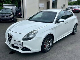 アルファロメオ ジュリエッタ コンペティツィオーネ ホワイトエディション [中古] 保証期間あり 3ヶ月 AT