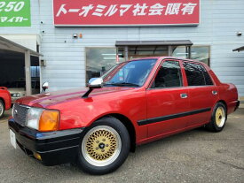 コンフォート （トヨタ）【中古】 中古車 セダン レッド 赤色 2WD ガソリン